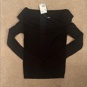 H&M Black Off-Shoulder Top